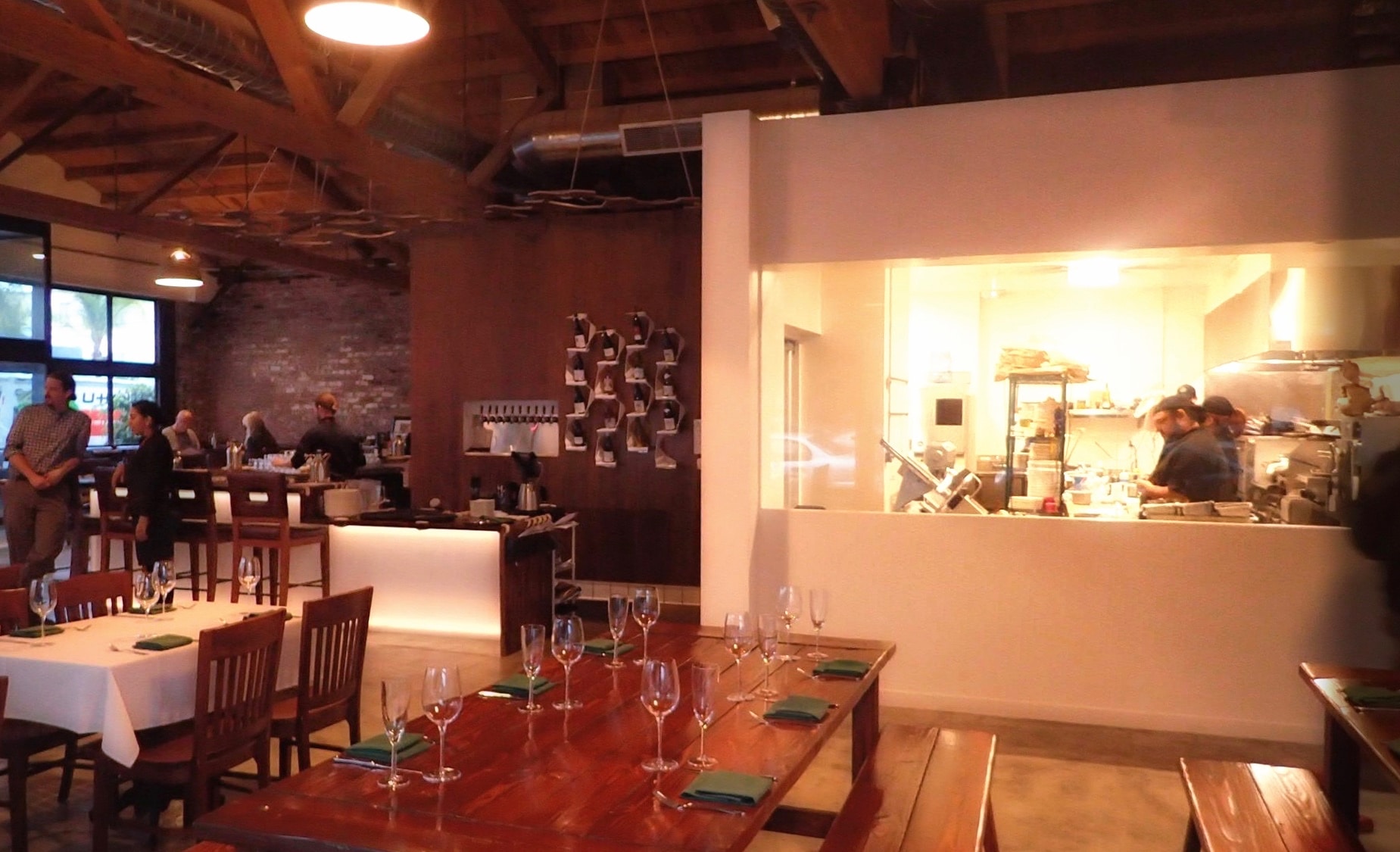 Interior Design - Fourth and Olive Restaurant